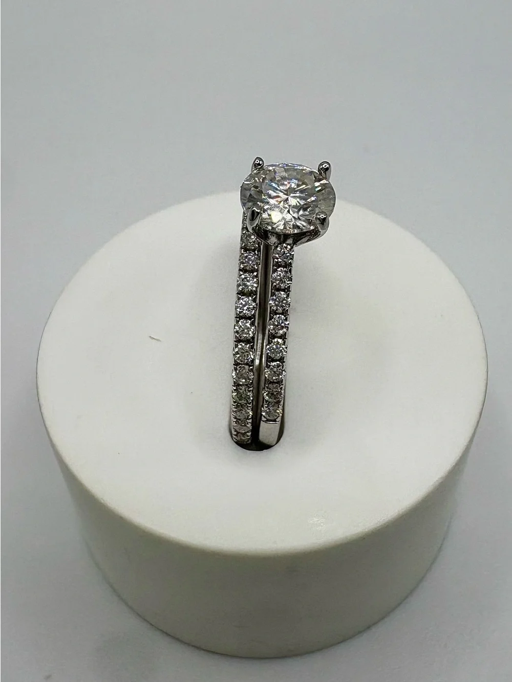 ✨ 1.41CTW Moissanite 2-Ring Set | 925 Sterling Silver | Size 8